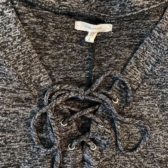 Maurice’s Long Sleeve Tunic - Picture 2 of 3